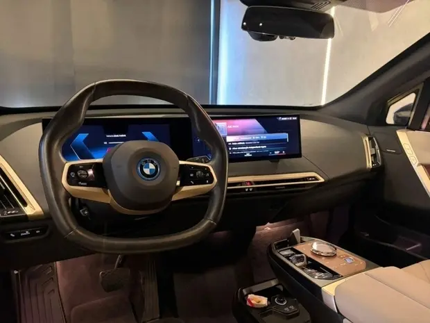 Bmw iX ELÉTRICO XDRIVE40