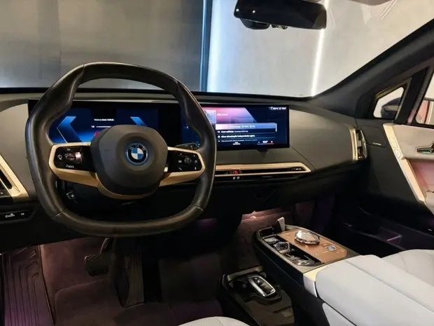 Bmw iX ELÉTRICO XDRIVE40