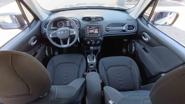 Jeep RENEGADE 1.3 T270 TURBO FLEX AT6