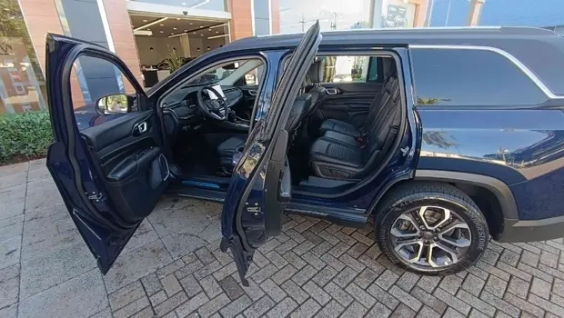 Jeep COMMANDER 1.3 T270 TURBO FLEX LIMITED AT6