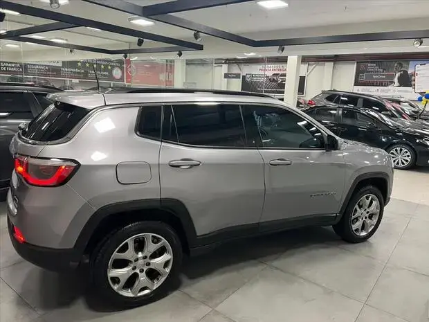 Jeep COMPASS 2.0 16V DIESEL LONGITUDE 4X4 AUTOMÁTICO
