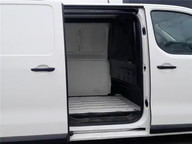Fiat SCUDO 1.5 BLUEHDI DIESEL CARGO MANUAL