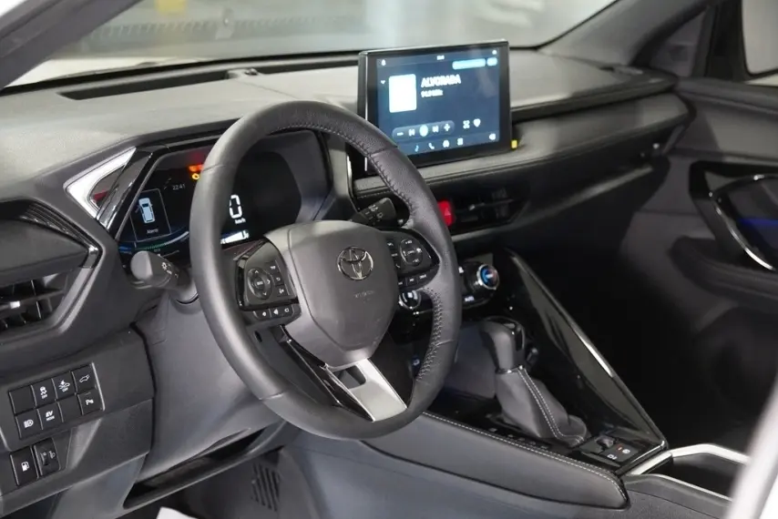 galeria YARIS CROSS