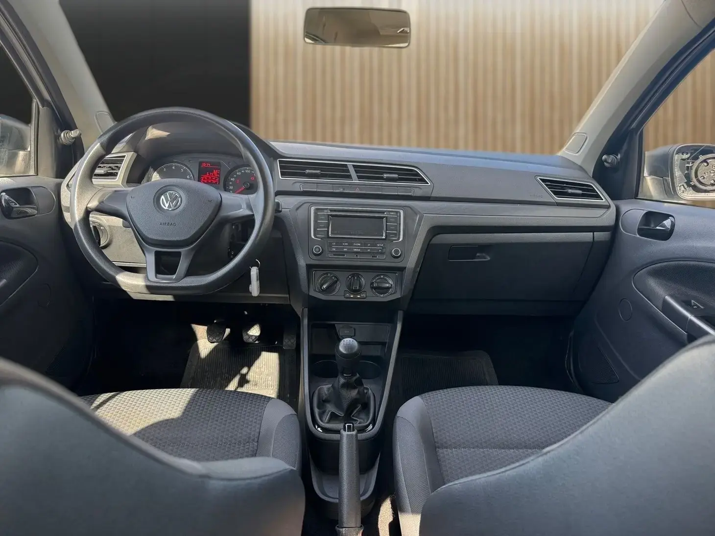 galeria VOYAGE 1.0 Flex 12V 4p