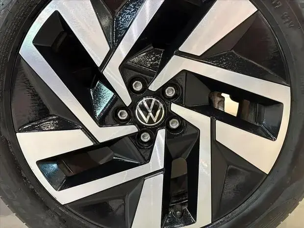 Volkswagen T-CROSS 1.4 250 TSI TOTAL FLEX HIGHLINE AUTOMÁTICO