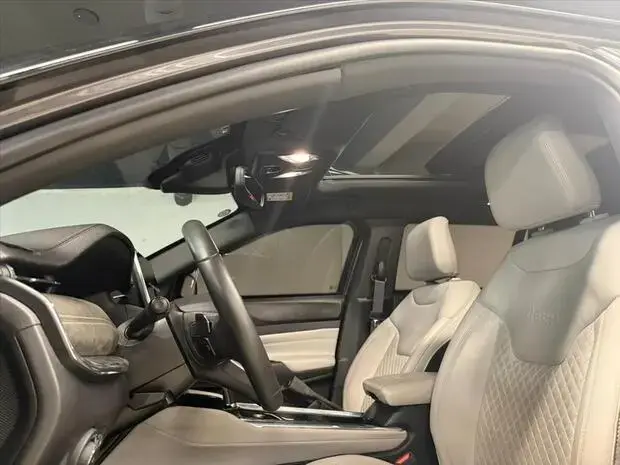 Jeep COMMANDER 1.3 T270 TURBO FLEX OVERLAND AT6