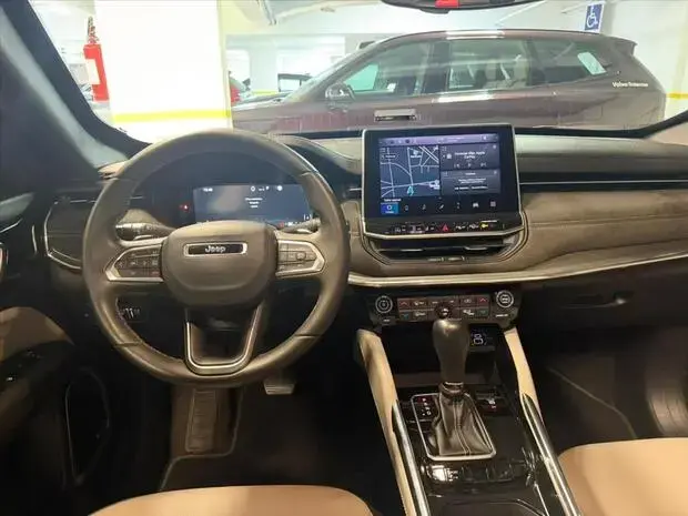 Jeep COMMANDER 1.3 T270 TURBO FLEX OVERLAND AT6