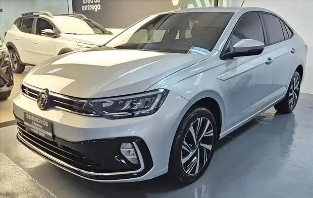 Volkswagen VIRTUS 1.0 200 TSI HIGHLINE AUTOMÁTICO