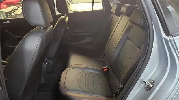 Volkswagen VIRTUS 1.0 200 TSI HIGHLINE AUTOMÁTICO