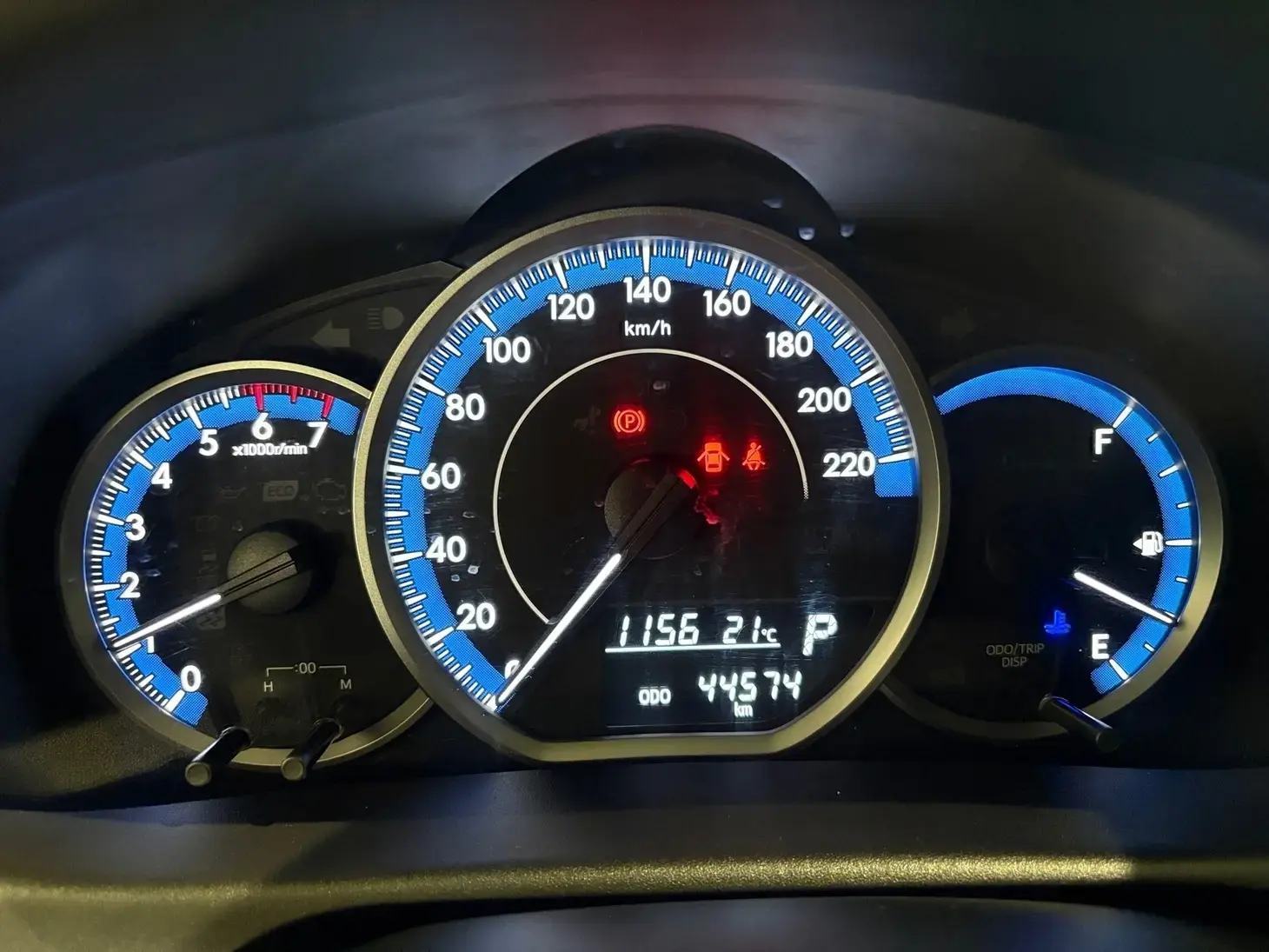 galeria Yaris Sedan