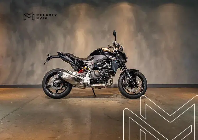 galeria F 900
