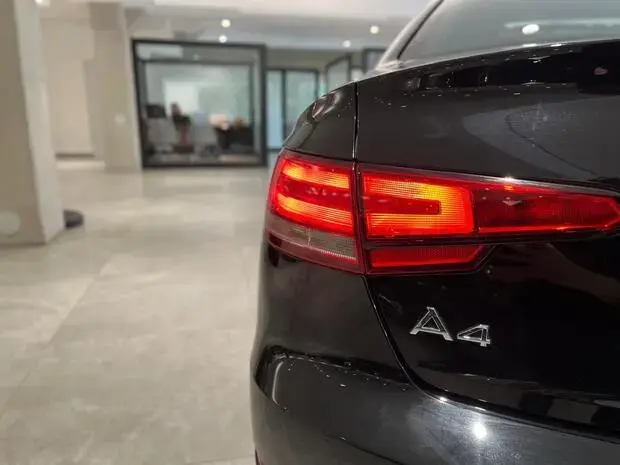 Audi A4 2.0 TFSI Ambiente S Tronic