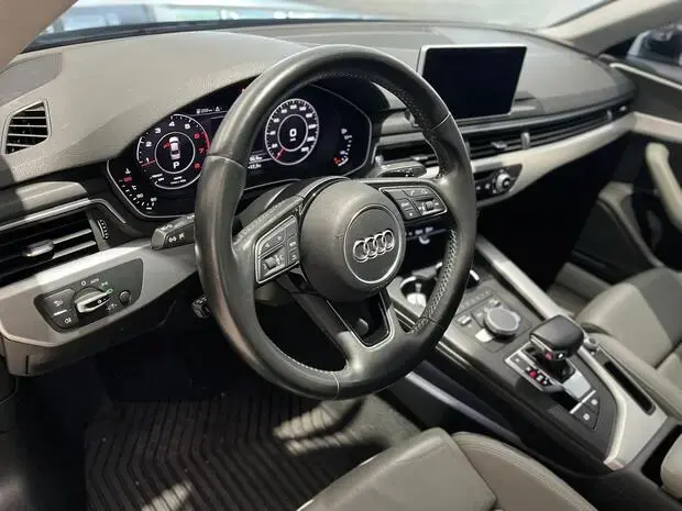 Audi A4 2.0 TFSI Ambiente S Tronic