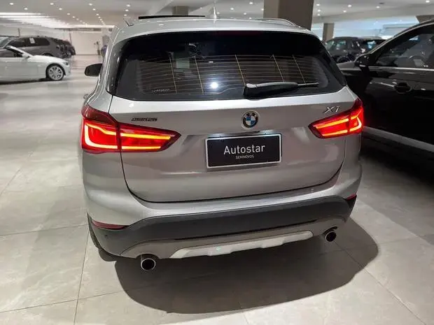 Bmw X1 2.0 sDrive20i X-Line ActiveFlex
