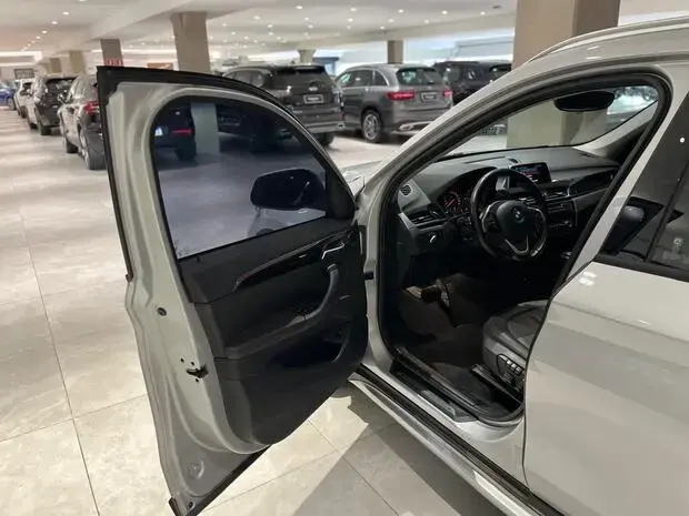 Bmw X1 2.0 sDrive20i X-Line ActiveFlex