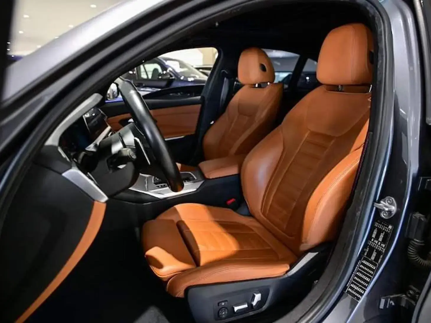 galeria 330i