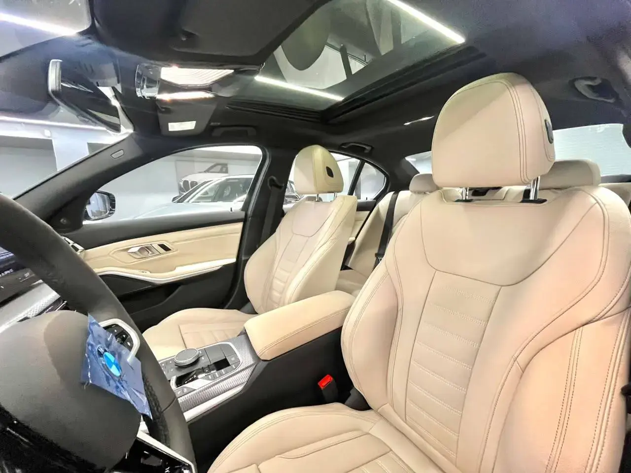 galeria 320i