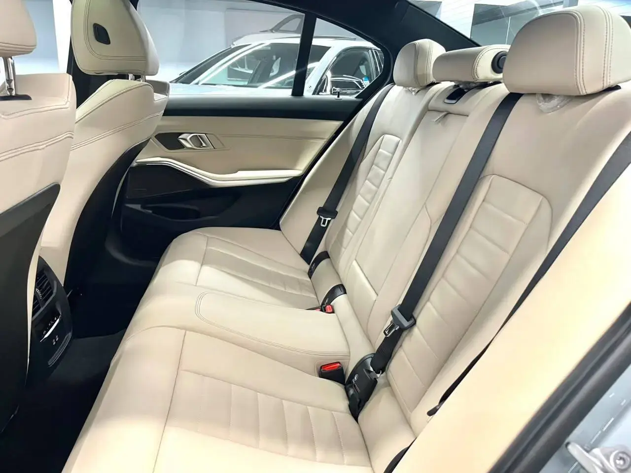 galeria 320i