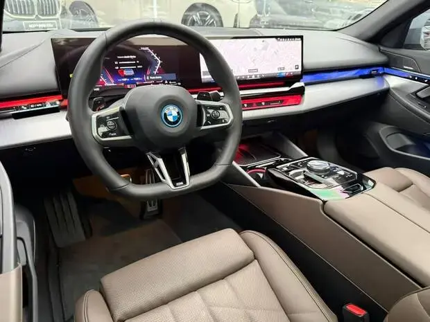 Bmw 530e M Sport 2.0 Turbo (Aut.) (Híb.)