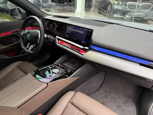 Bmw 530e M Sport 2.0 Turbo (Aut.) (Híb.)
