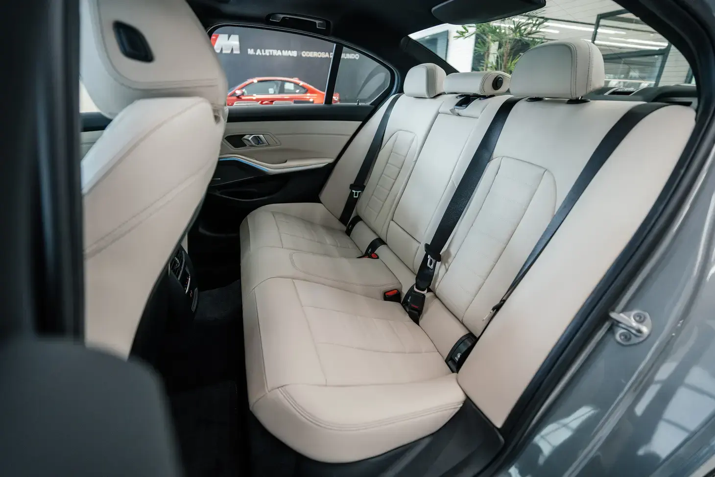galeria 320i