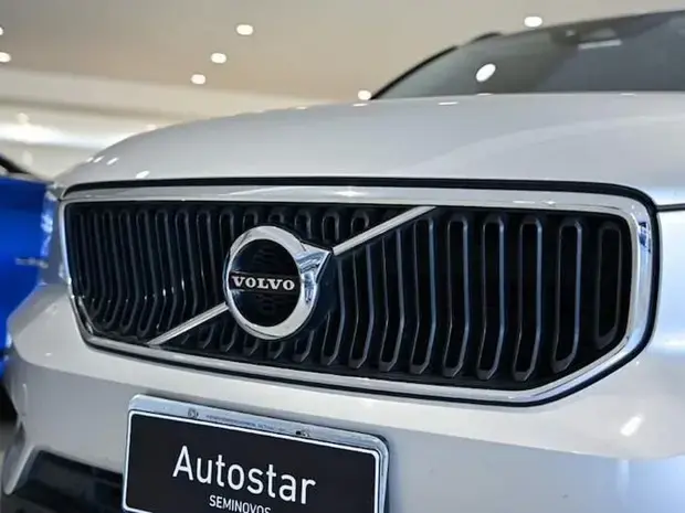 Volvo XC40 2.0 T4 GASOLINA GEARTRONIC