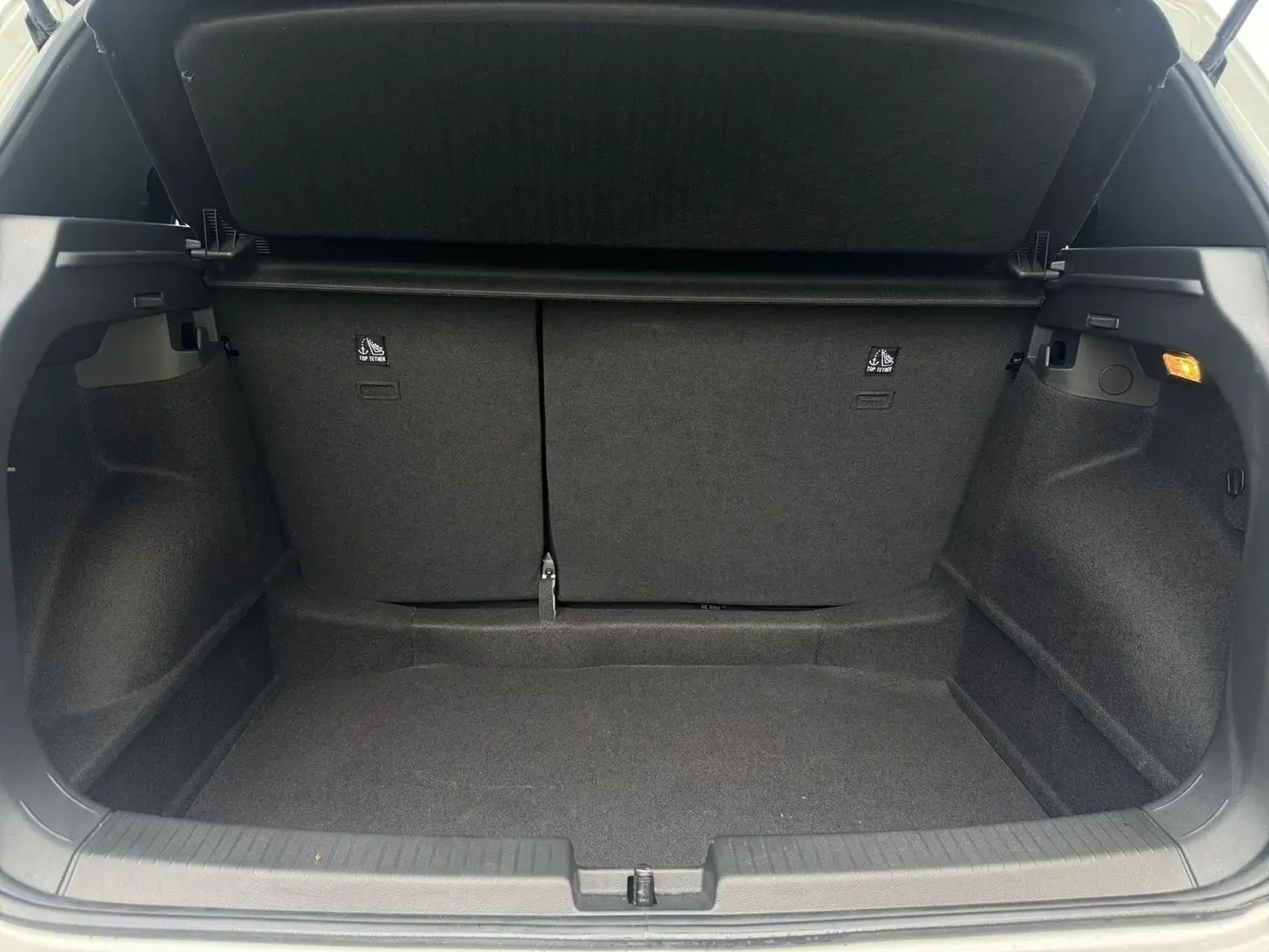 galeria T-Cross Comfor. 200 TSI 1.0 Flex 5p Aut.