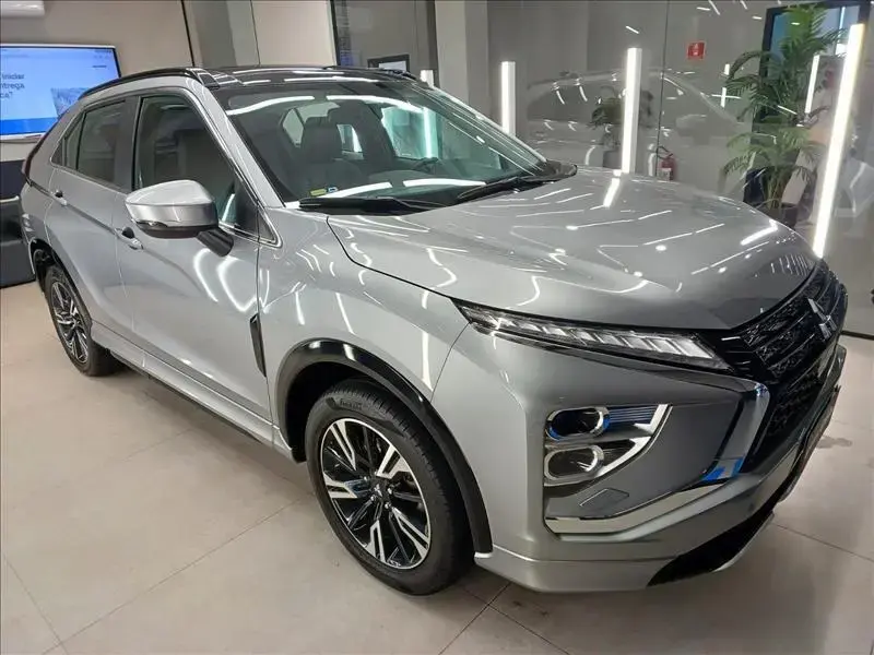 galeria ECLIPSE CROSS