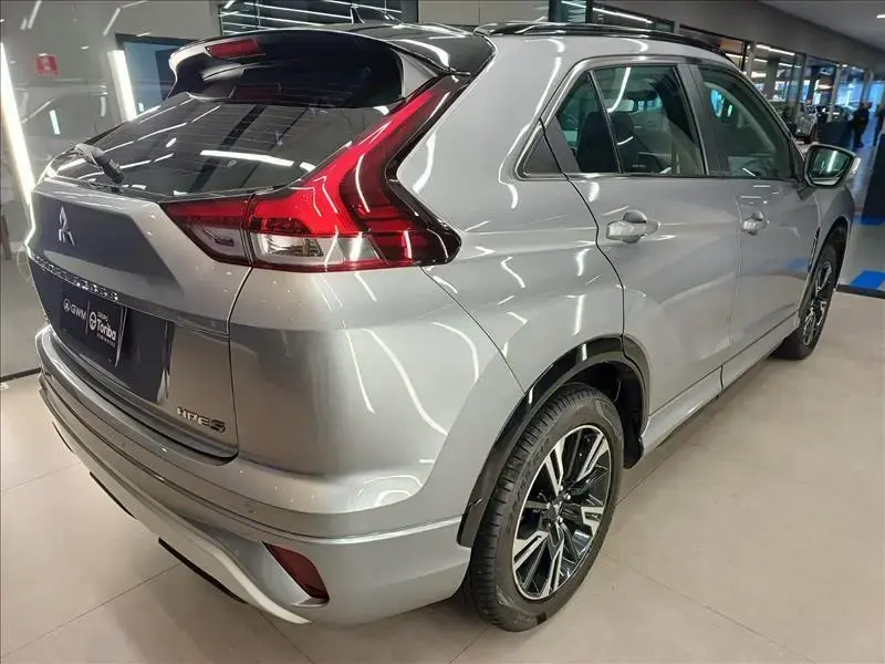 galeria ECLIPSE CROSS