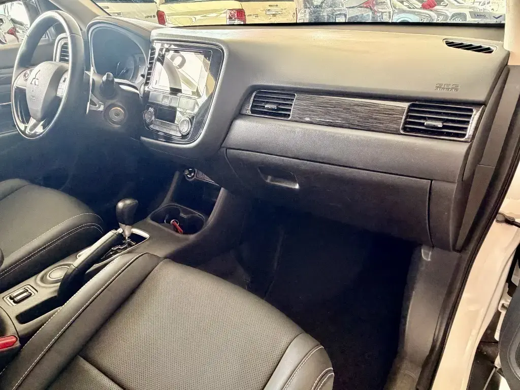 galeria OUTLANDER