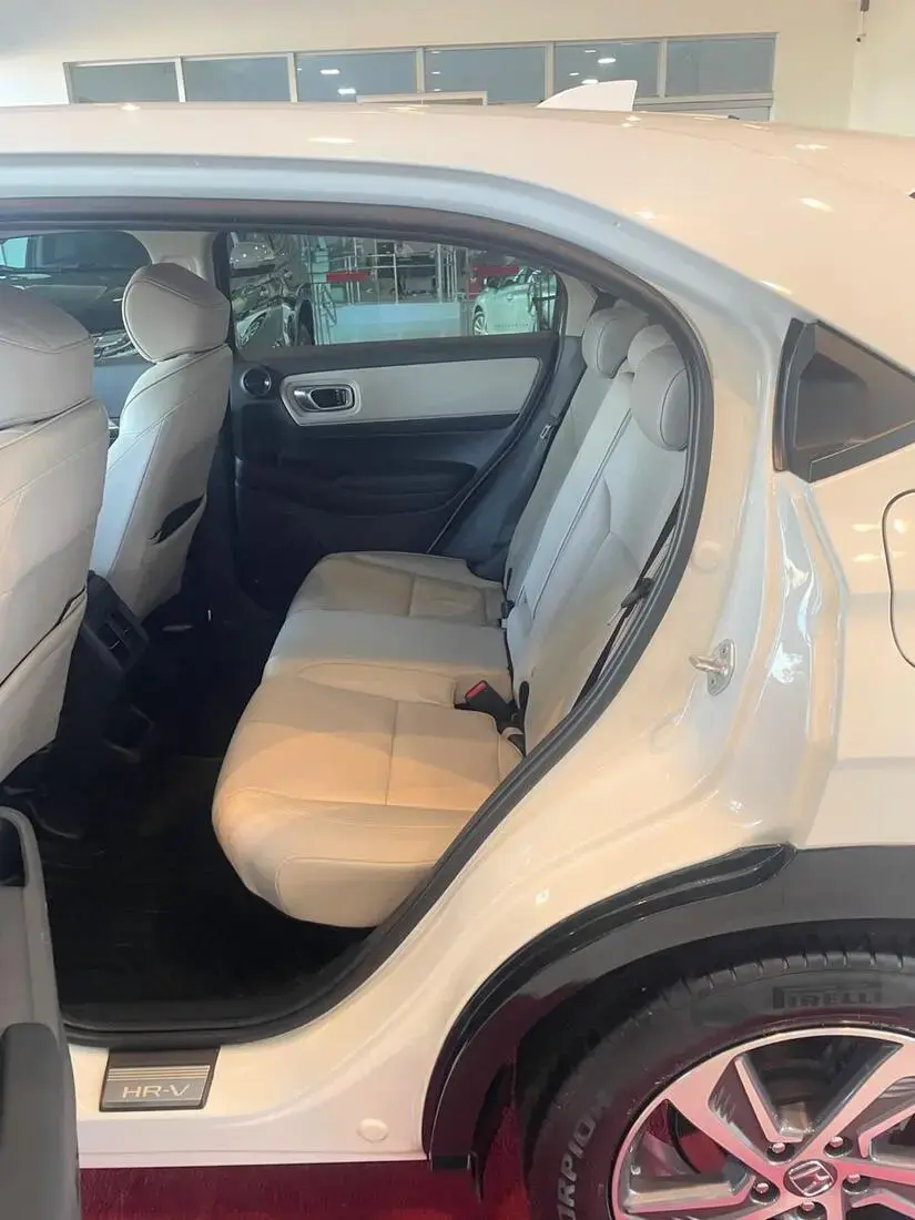 galeria HR-V TOURING 1.5T FLEX
