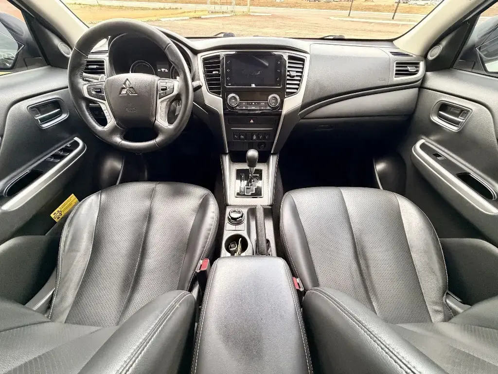 galeria L200 TRITON