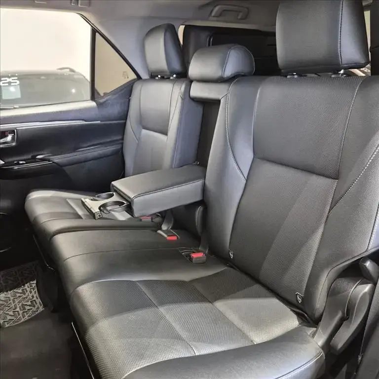 galeria HILUX