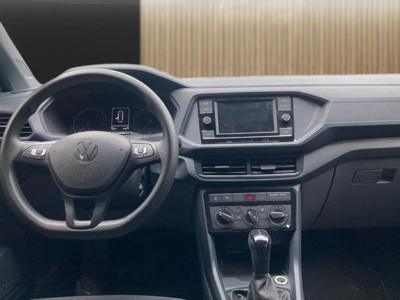 galeria T-Cross Sense 200 TSI 1.0 Flex 5p Aut.