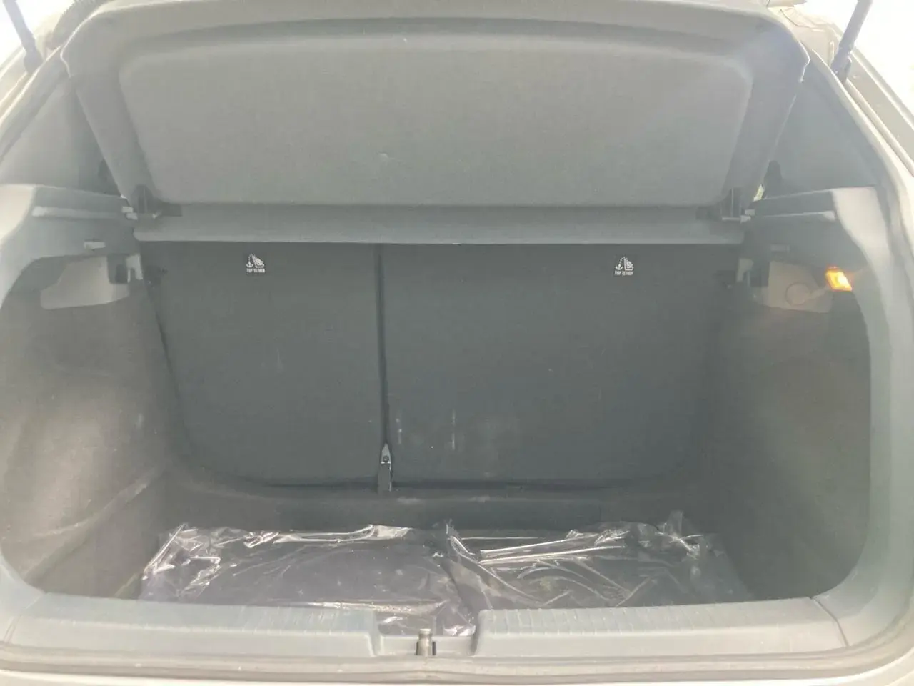 galeria T-Cross Sense 200 TSI 1.0 Flex 5p Aut.