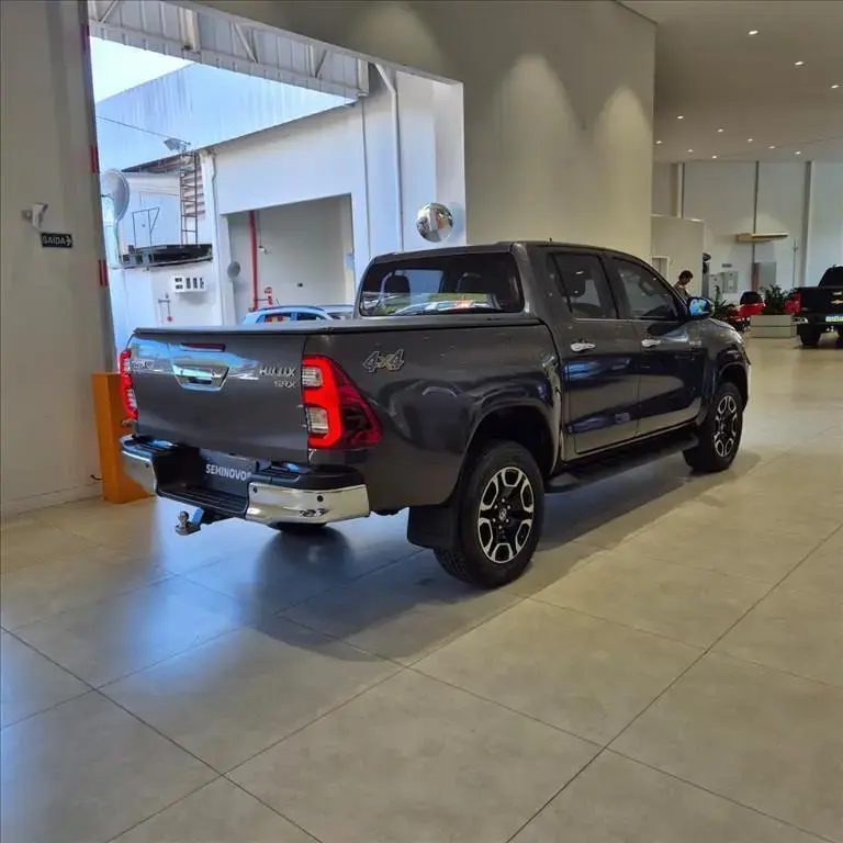 galeria HILUX