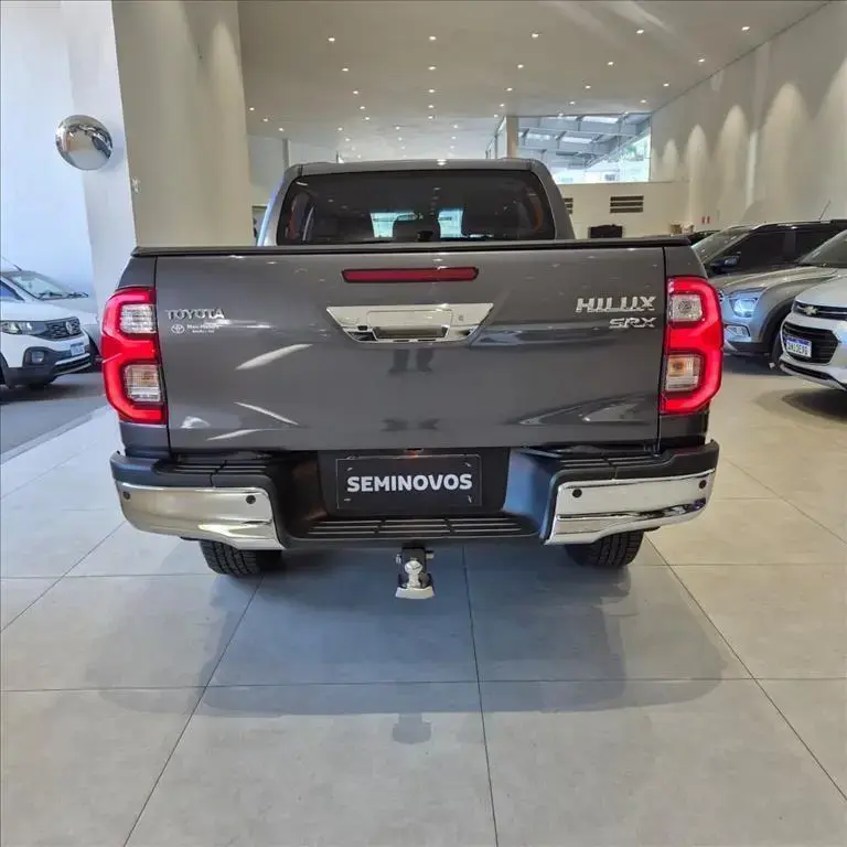 galeria HILUX