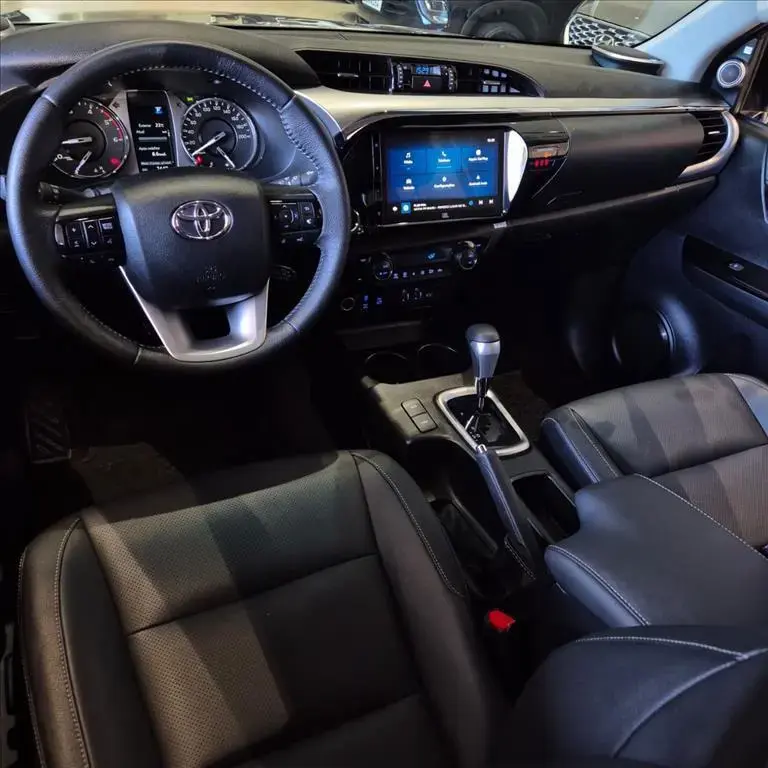galeria HILUX
