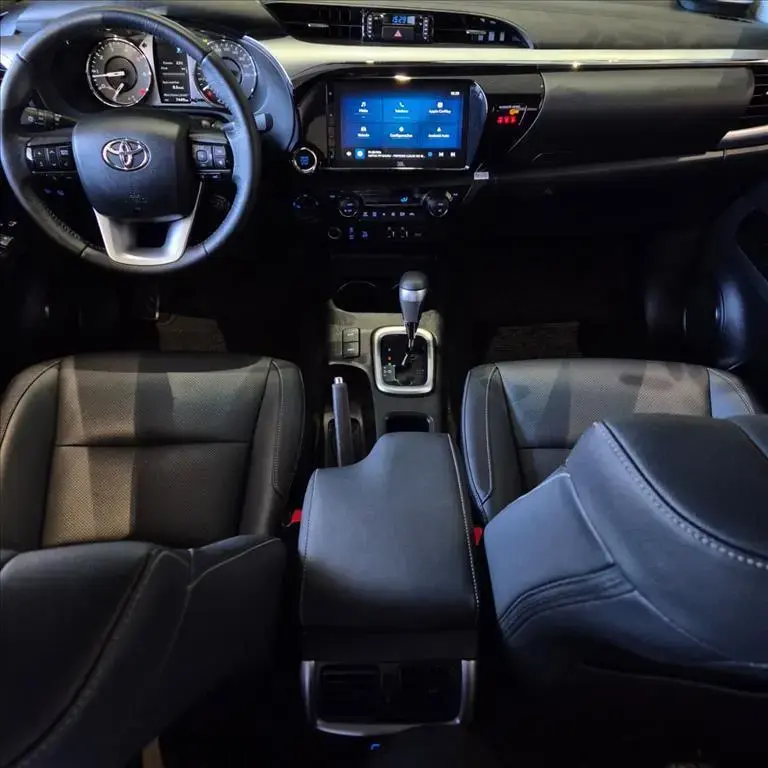 galeria HILUX
