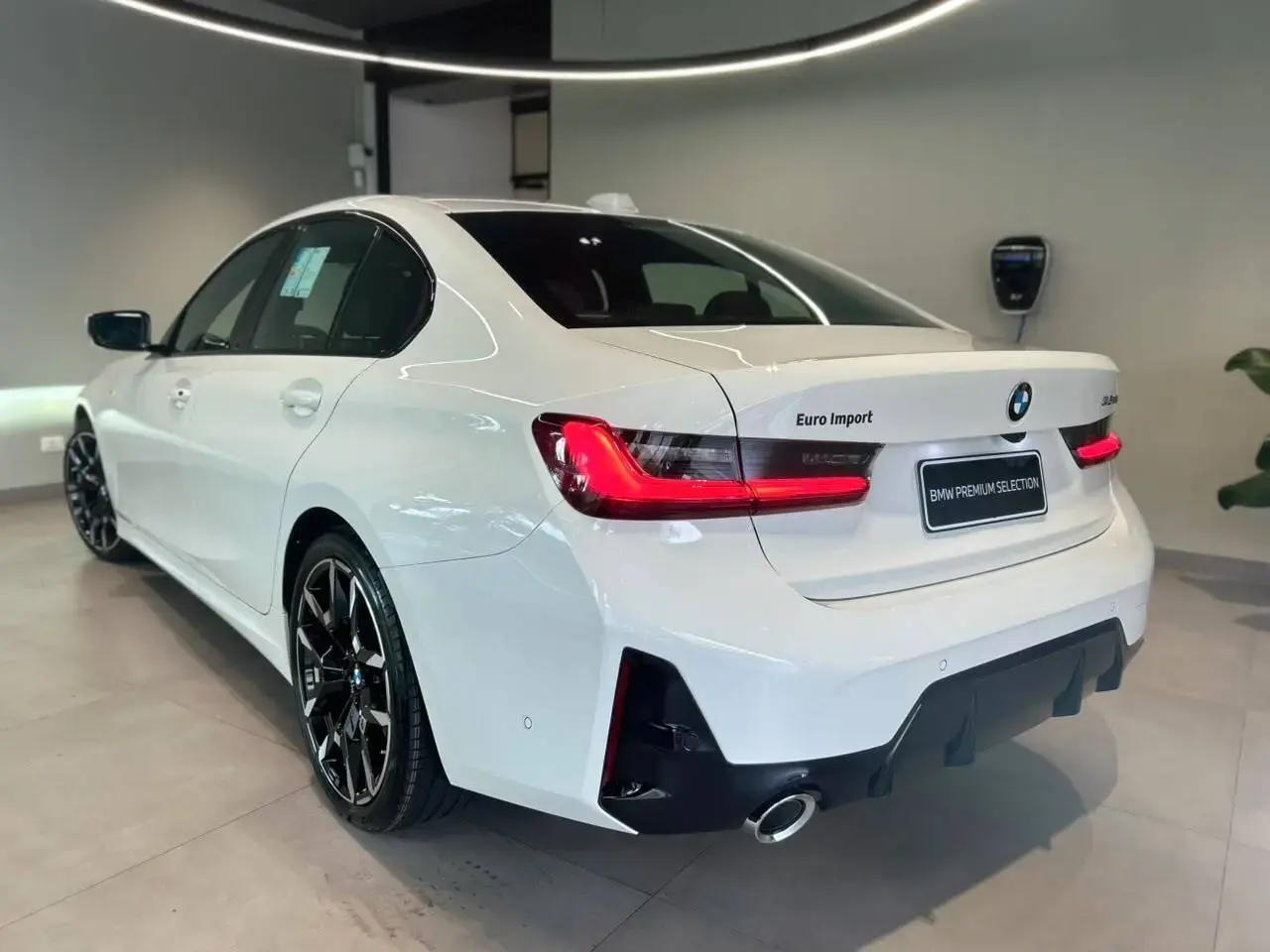 galeria 320i