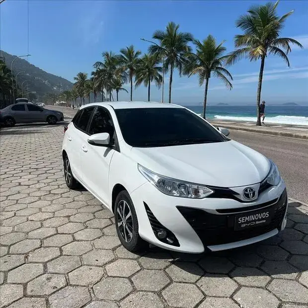 Toyota YARIS 1.5 16V FLEX XS CONNECT MULTIDRIVE