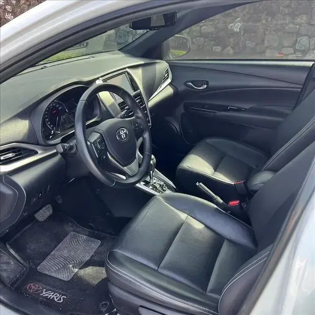 Toyota YARIS 1.5 16V FLEX XS CONNECT MULTIDRIVE