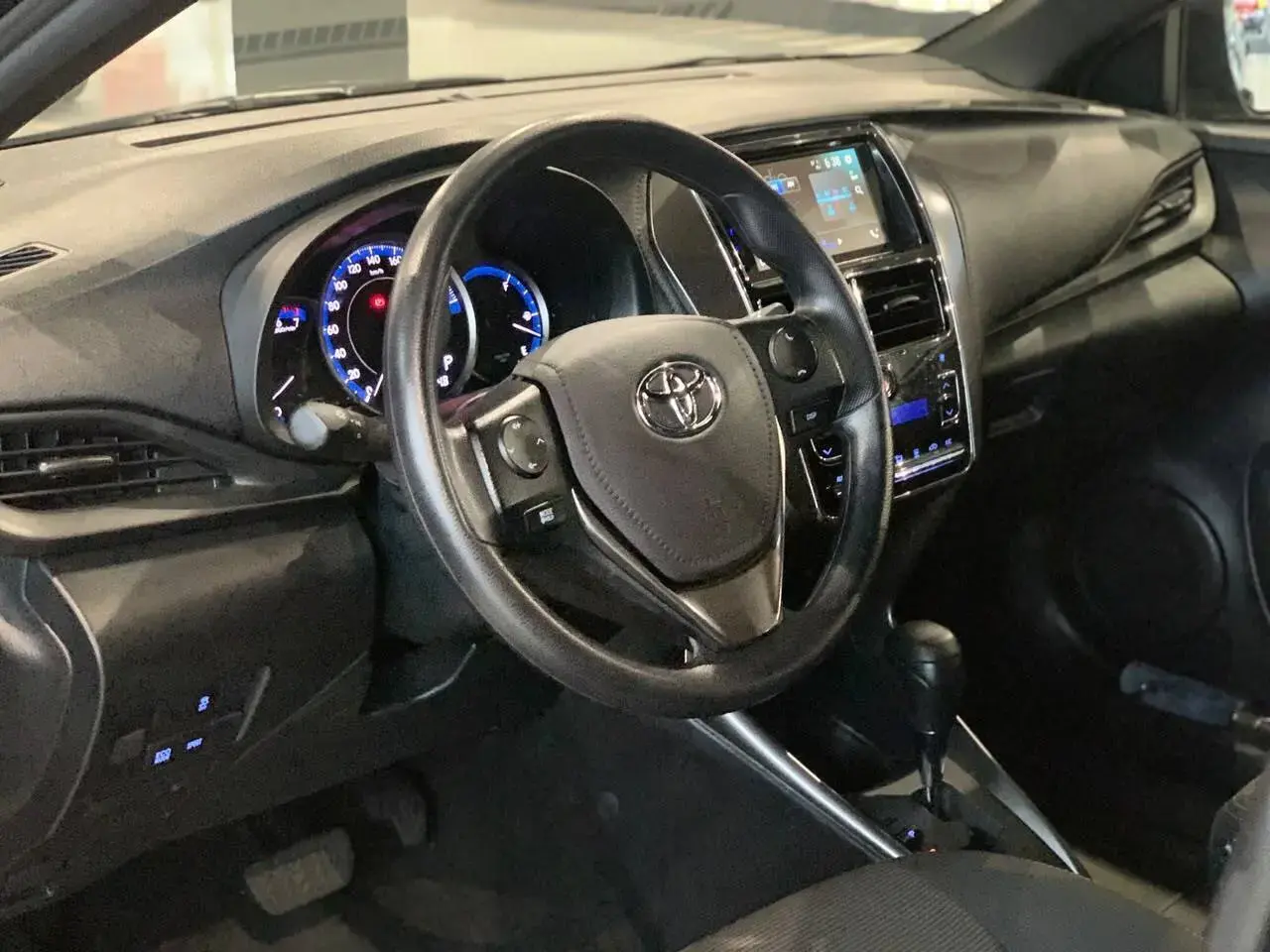 galeria Yaris