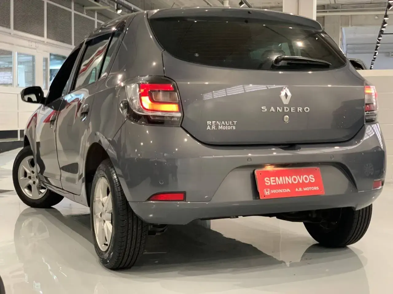 galeria Sandero
