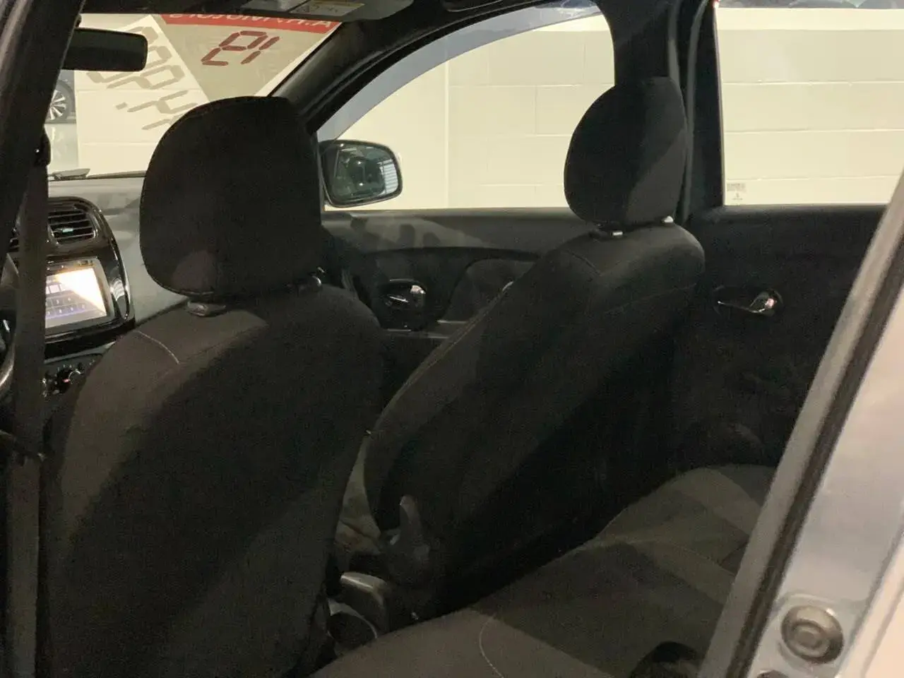 galeria Sandero