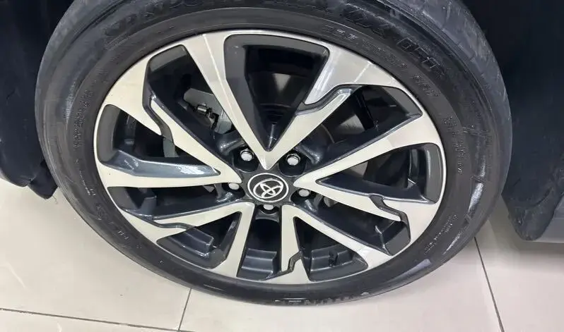 galeria Corolla Cross