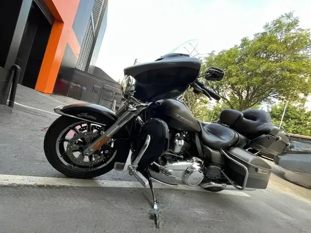 Harley Davidson Electra Glide ULTRA LIMITED FLHTK