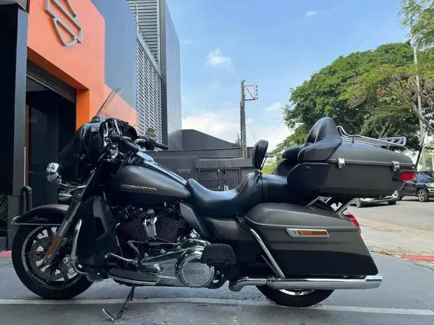 Harley Davidson Electra Glide ULTRA LIMITED FLHTK