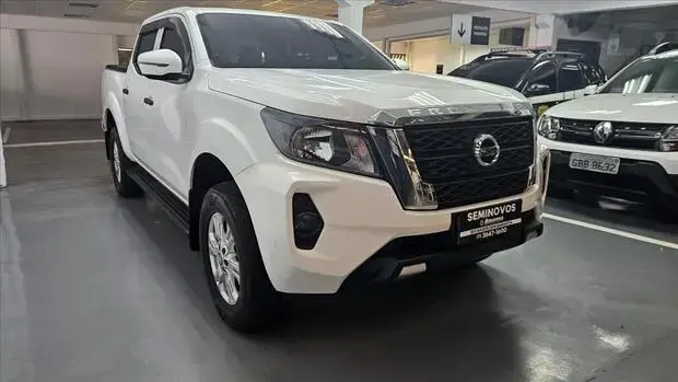 Nissan FRONTIER 2.3 16V TURBO DIESEL SE CD 4X4 AUTOMÁTICO