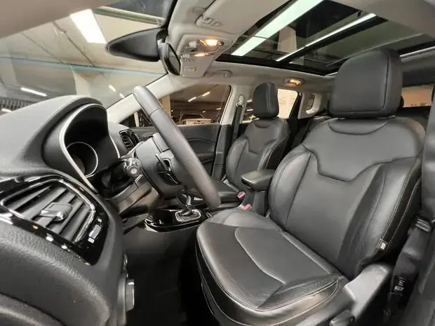 Jeep Compass 2.0 Limited High Tech (Aut) (Flex)